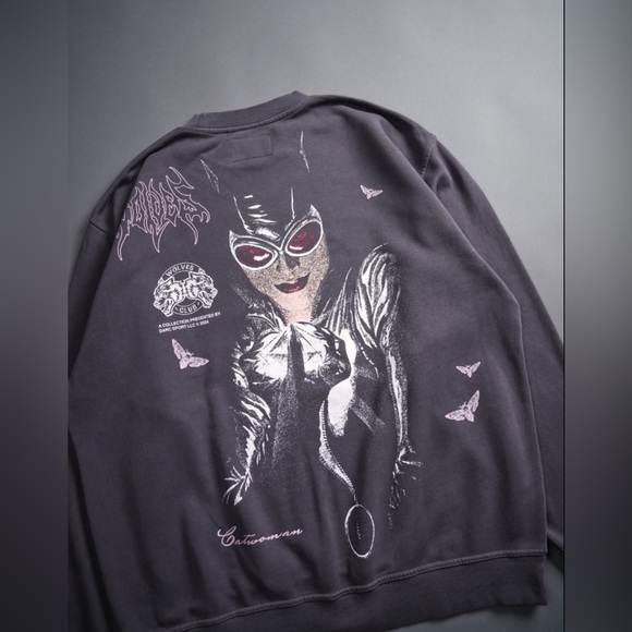 New Darc Sport X Catwoman Dangerous London Crewneck [Medium] In Nirvana Gray